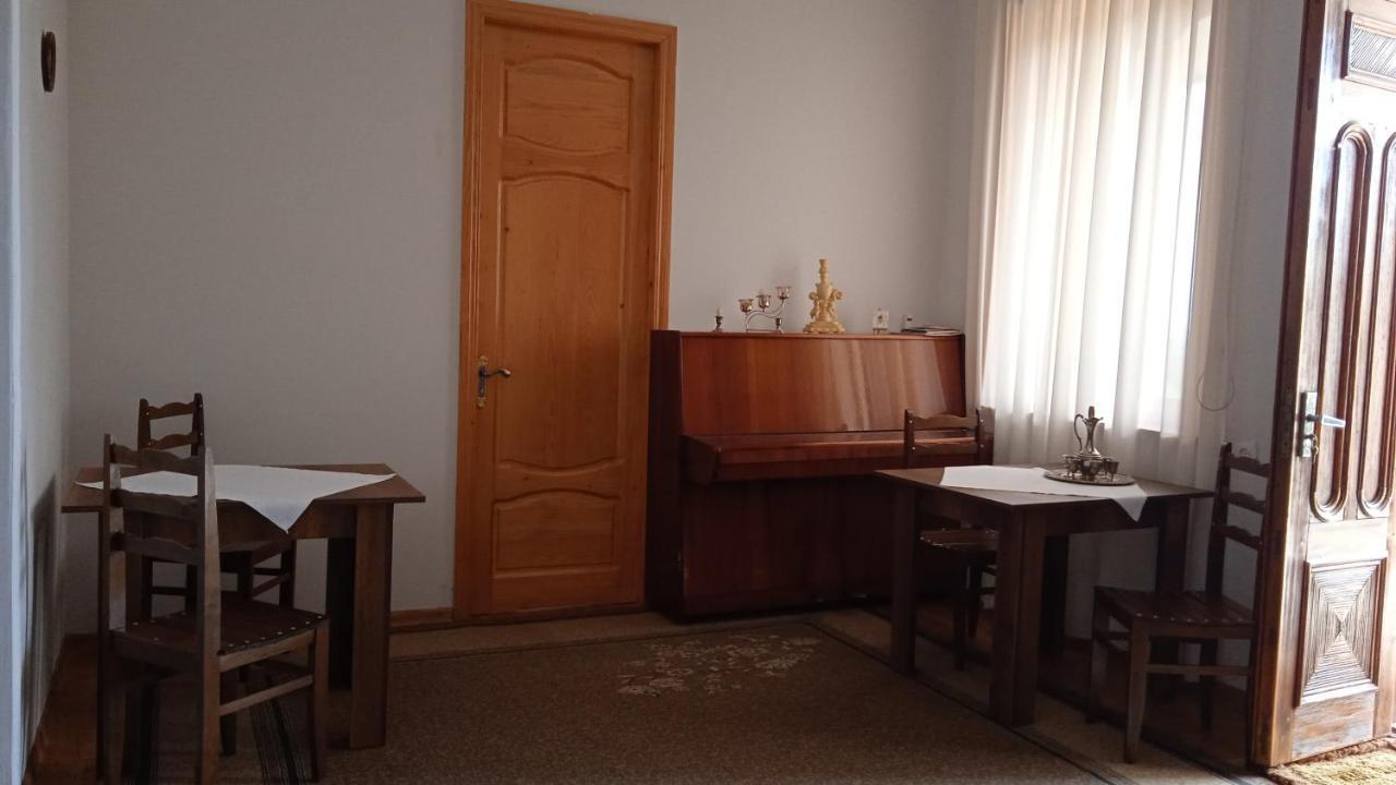 Sataplia District Hotel Kutaisi Luaran gambar